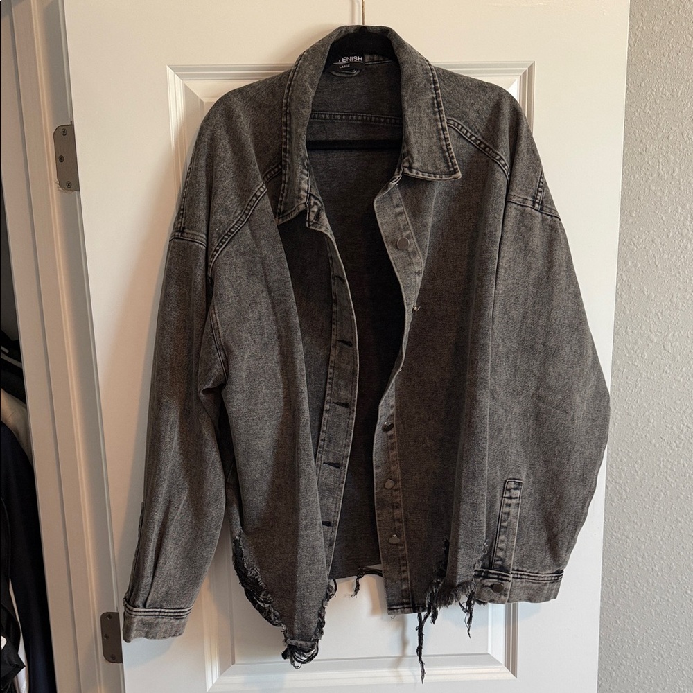 NWOT Kittenish Charcoal Distressed Denim Jacket